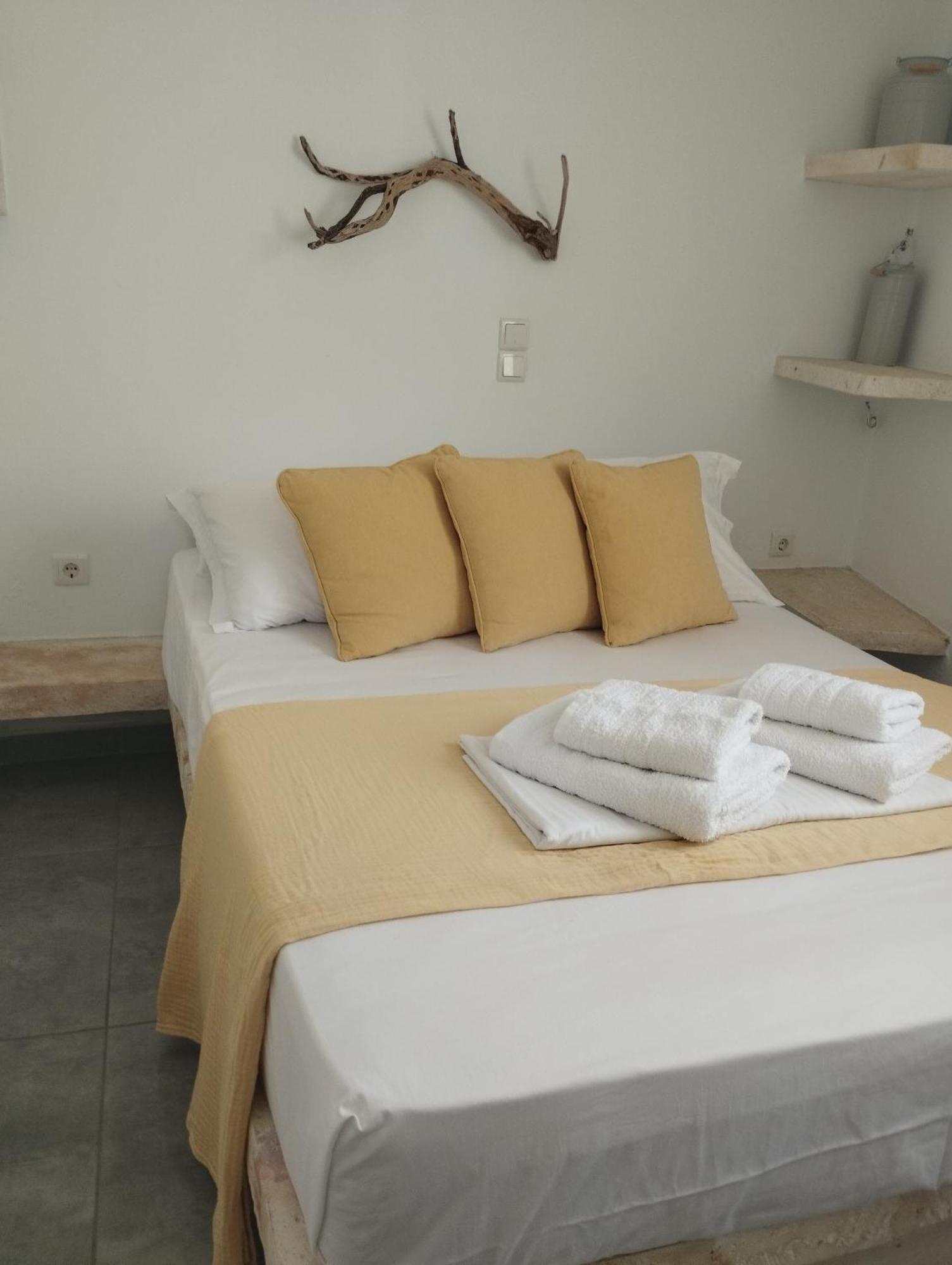 Agios Nikolaos Beach House Kímolos 외부 사진